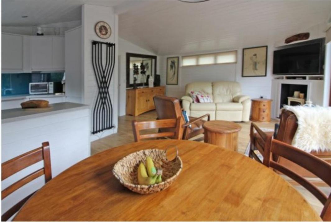 Astbury Falls Luxury Retreats Eardington Dış mekan fotoğraf