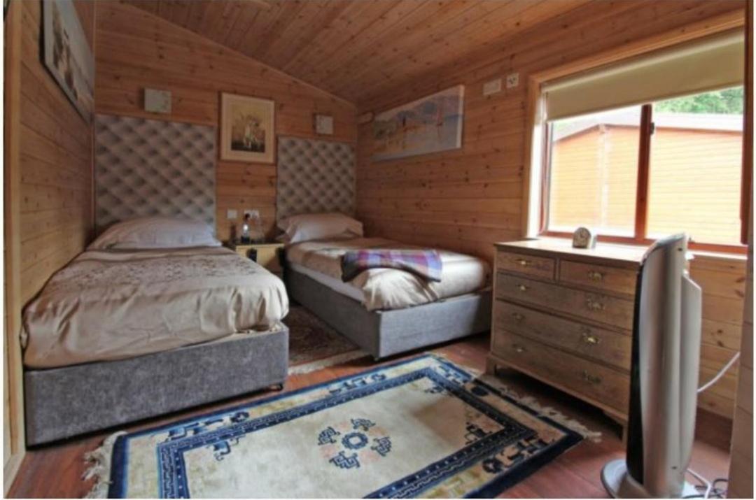 Astbury Falls Luxury Retreats Eardington Dış mekan fotoğraf